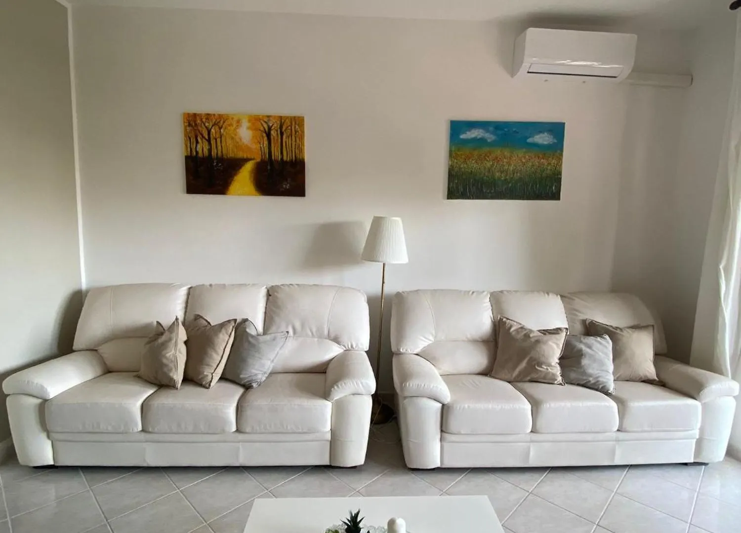 La Casa Di Carlotta E Camilla Apartment Acilia Italy